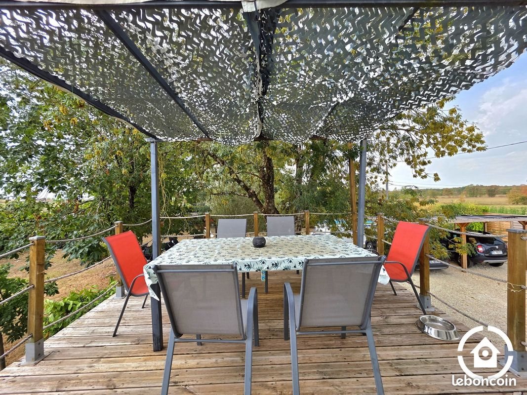 Maison à vendre, 146m², Nercillac