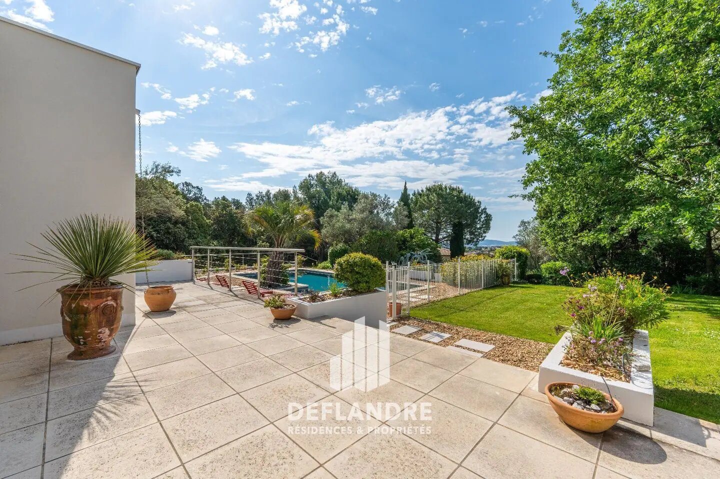Maison à vendre, 350m², Saint-Georges-d'Orques