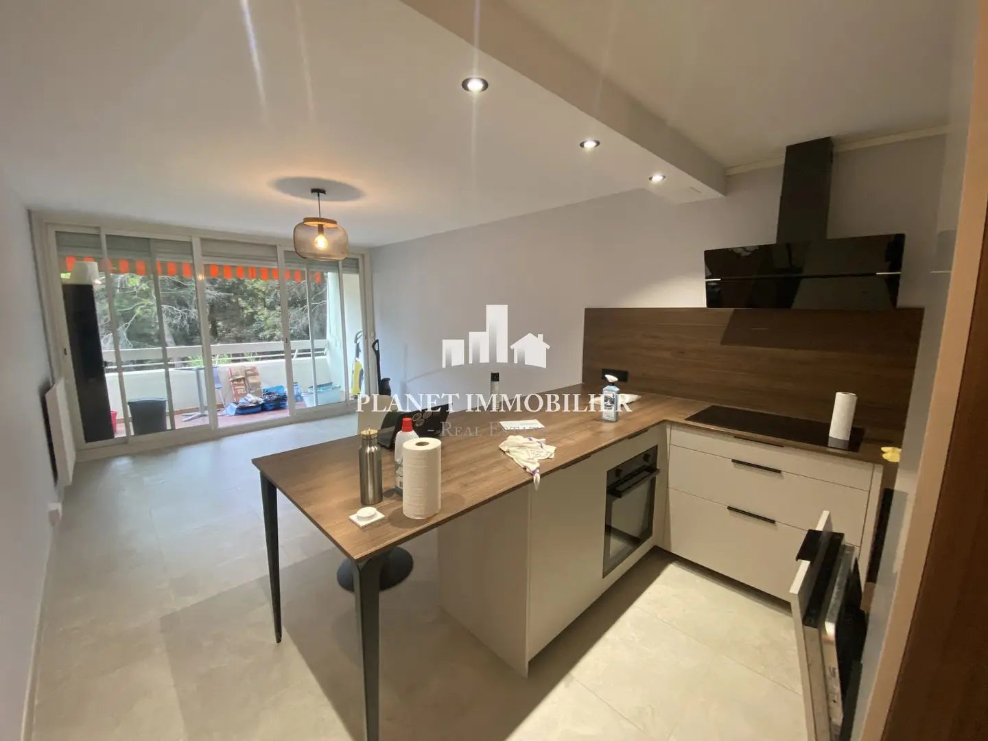 Appartement à louer, 56m², Antibes