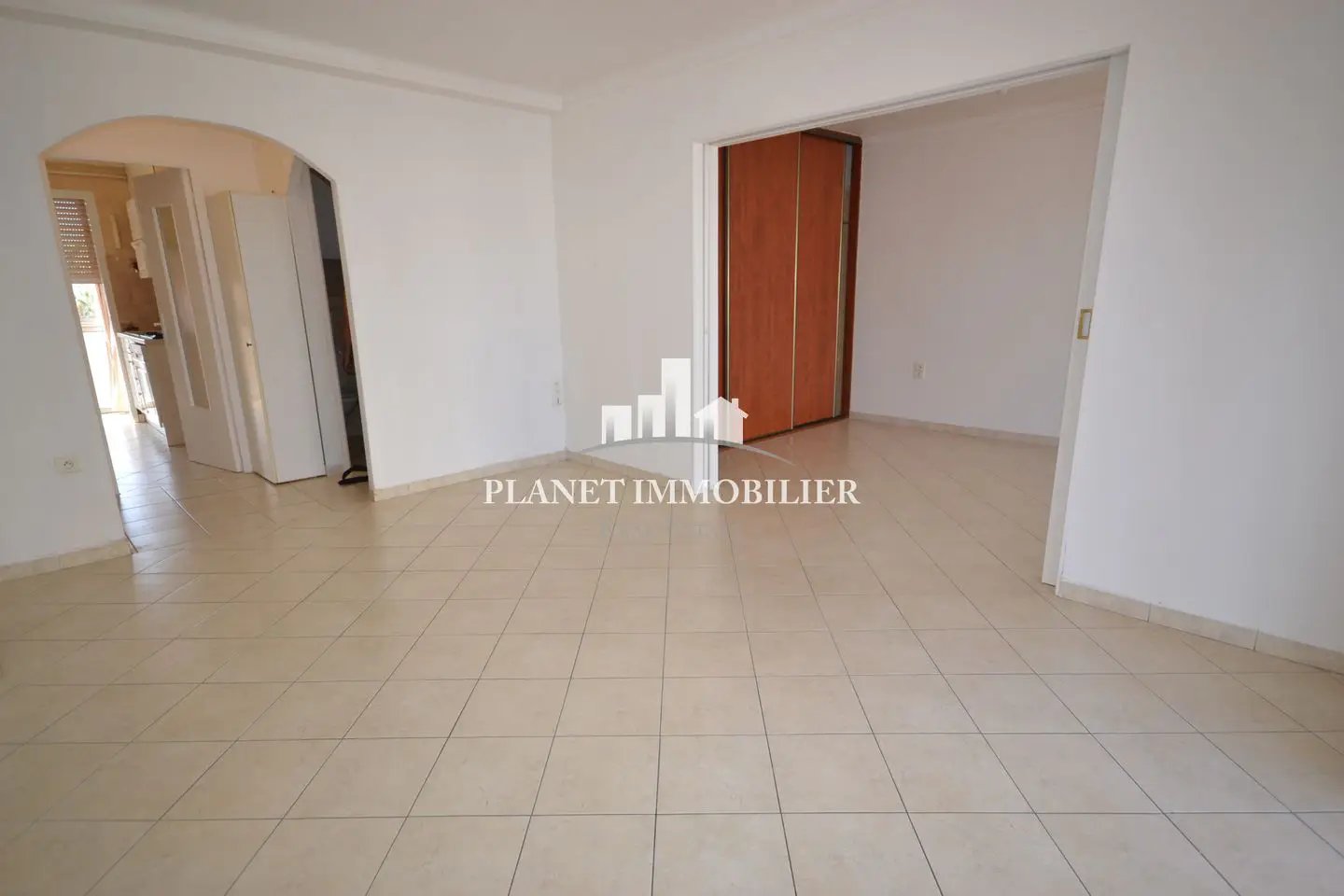 Appartement à louer, 52m², Antibes