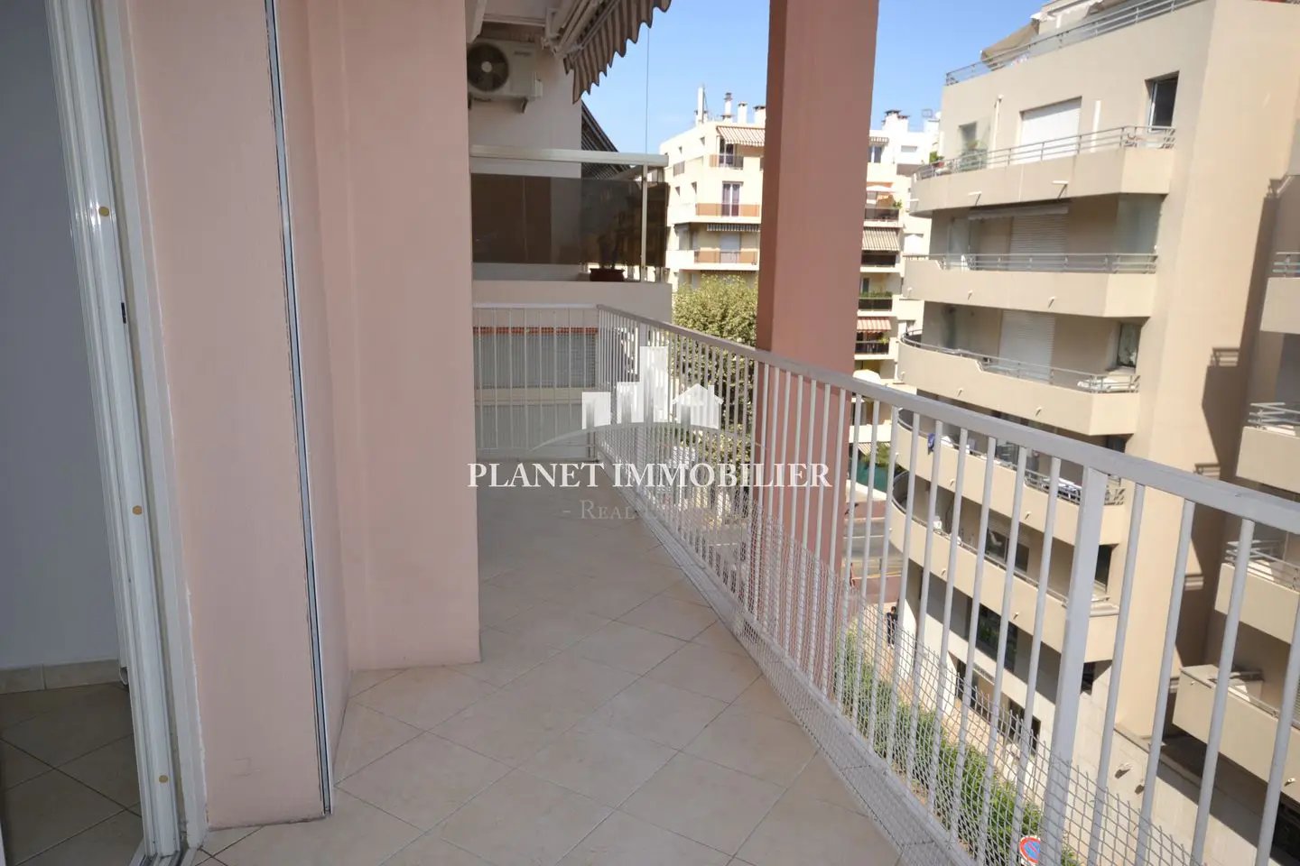 Appartement à louer, 52m², Antibes