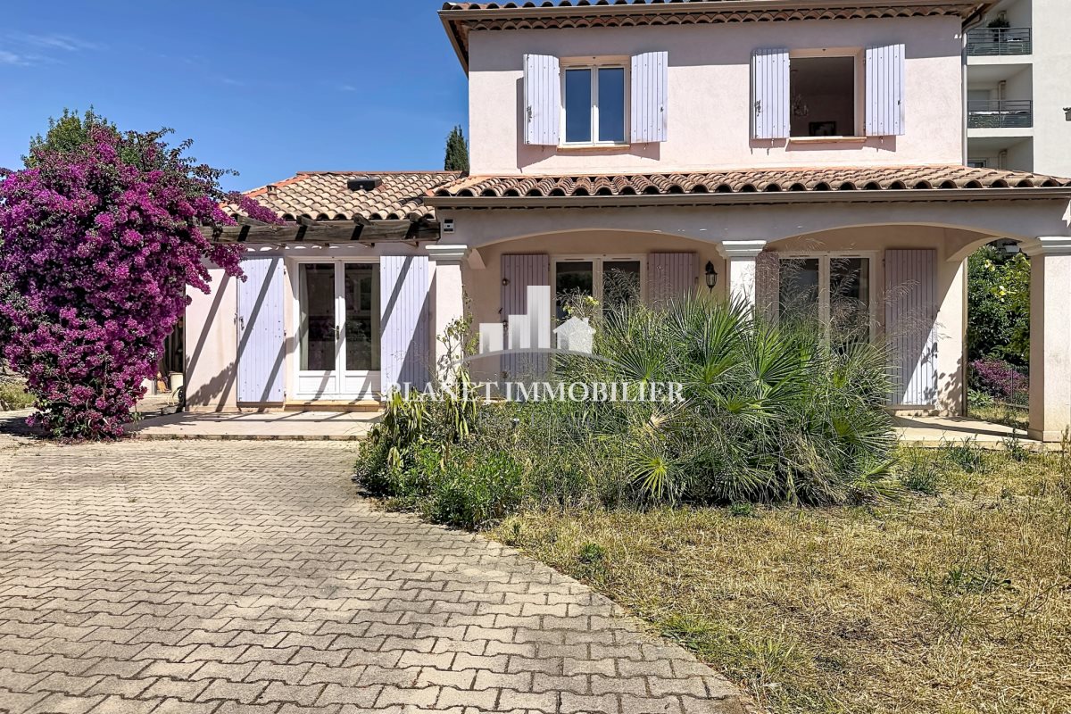 Maison à vendre, 107m², Antibes