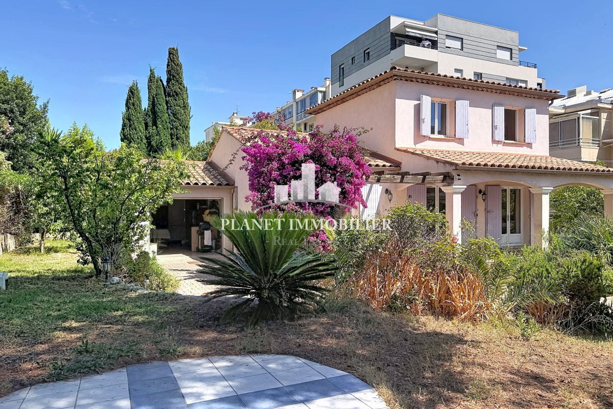 Maison à vendre, 107m², Antibes