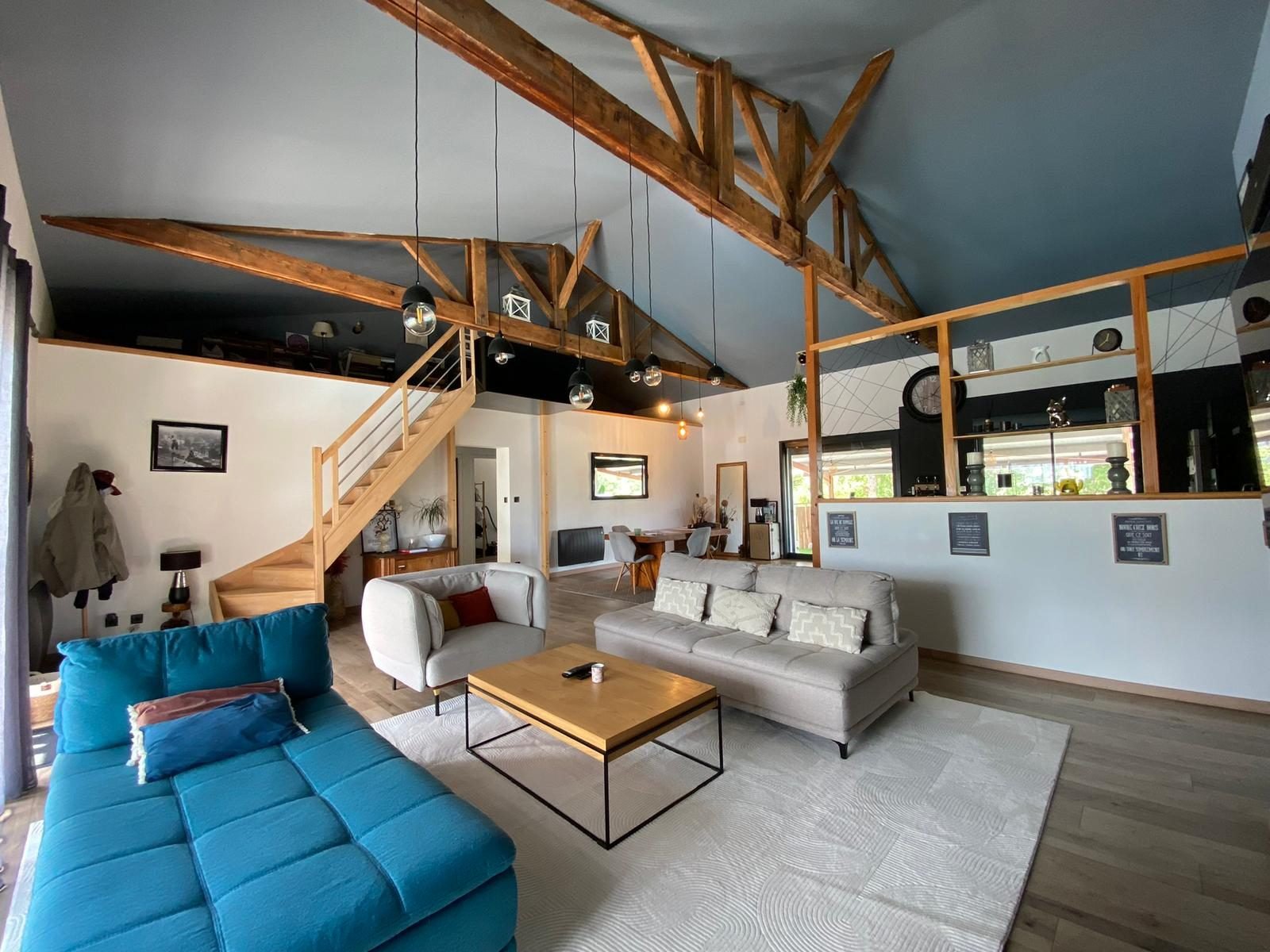 Maison à vendre, 240m², Abjat-sur-Bandiat