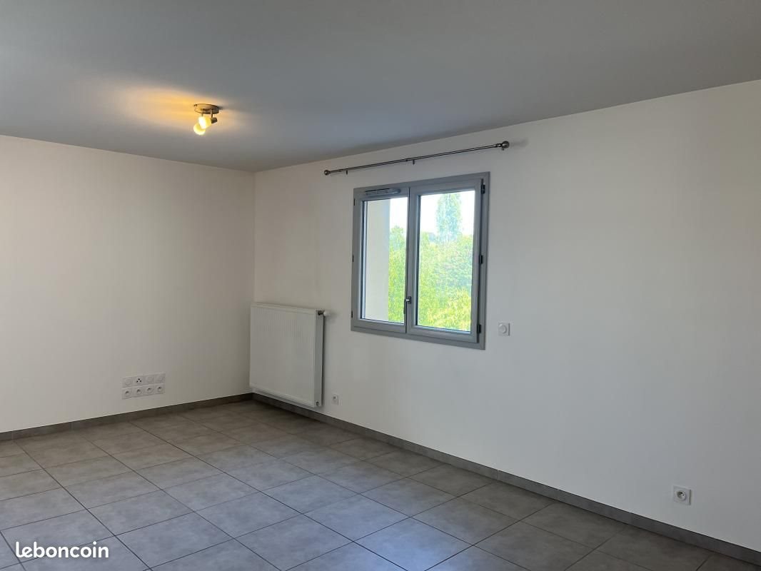 Appartement à louer, 48m², Bourgoin-Jallieu