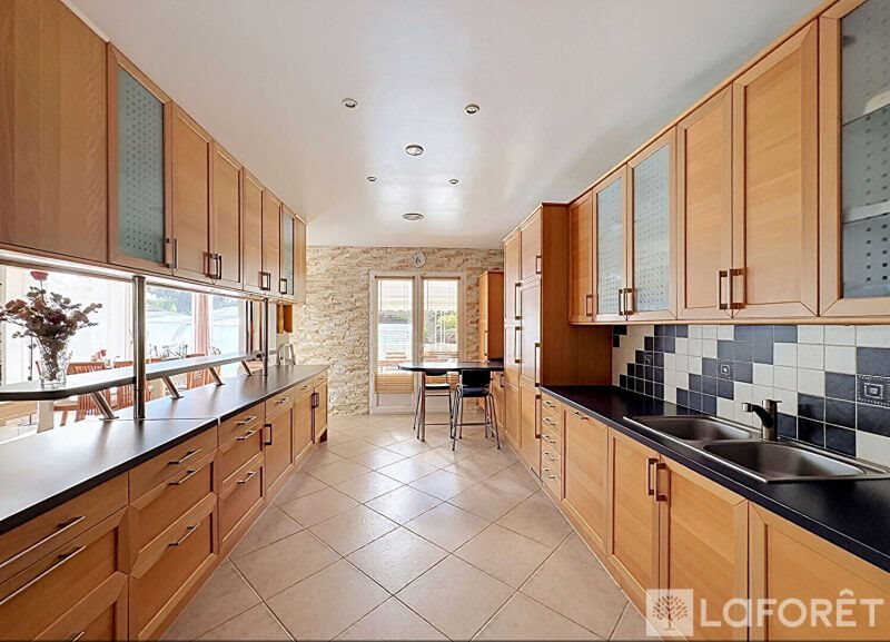 Maison à vendre, 182m², Châtonnay