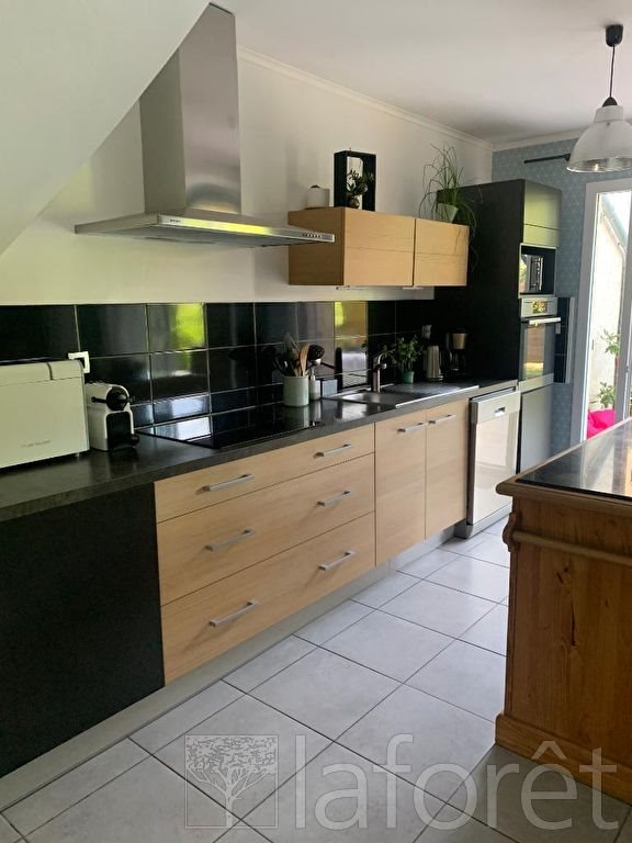 Maison à louer, 86m², Saint-Étienne-de-Saint-Geoirs