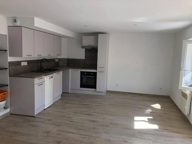 Appartement à louer, 42m², Four