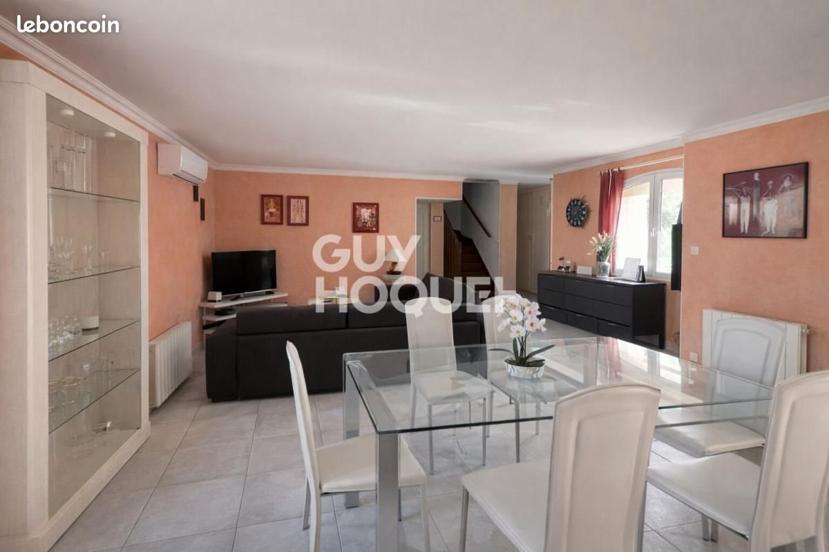 Maison à vendre, 122m², La Boisse