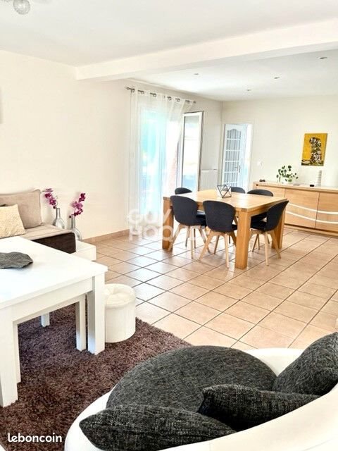 Maison à louer, 144m², La Boisse
