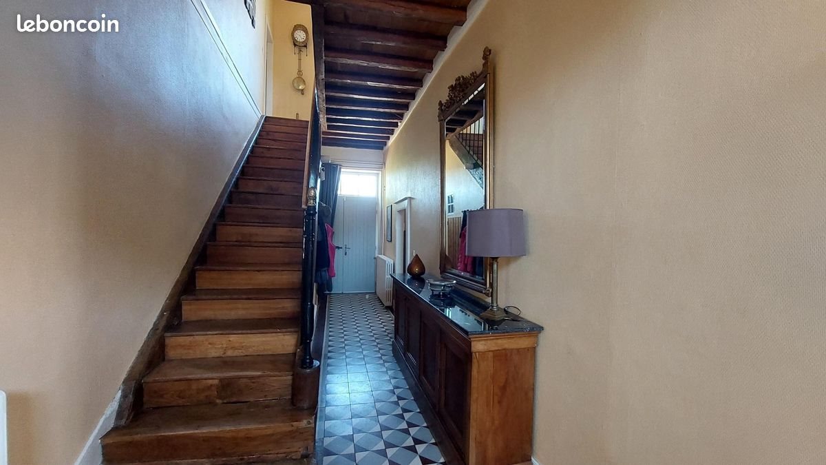 Maison à vendre, 266m², Serbannes