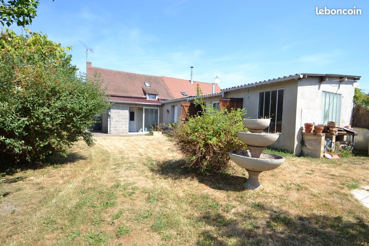 Maison à vendre, 104m², Bézenet