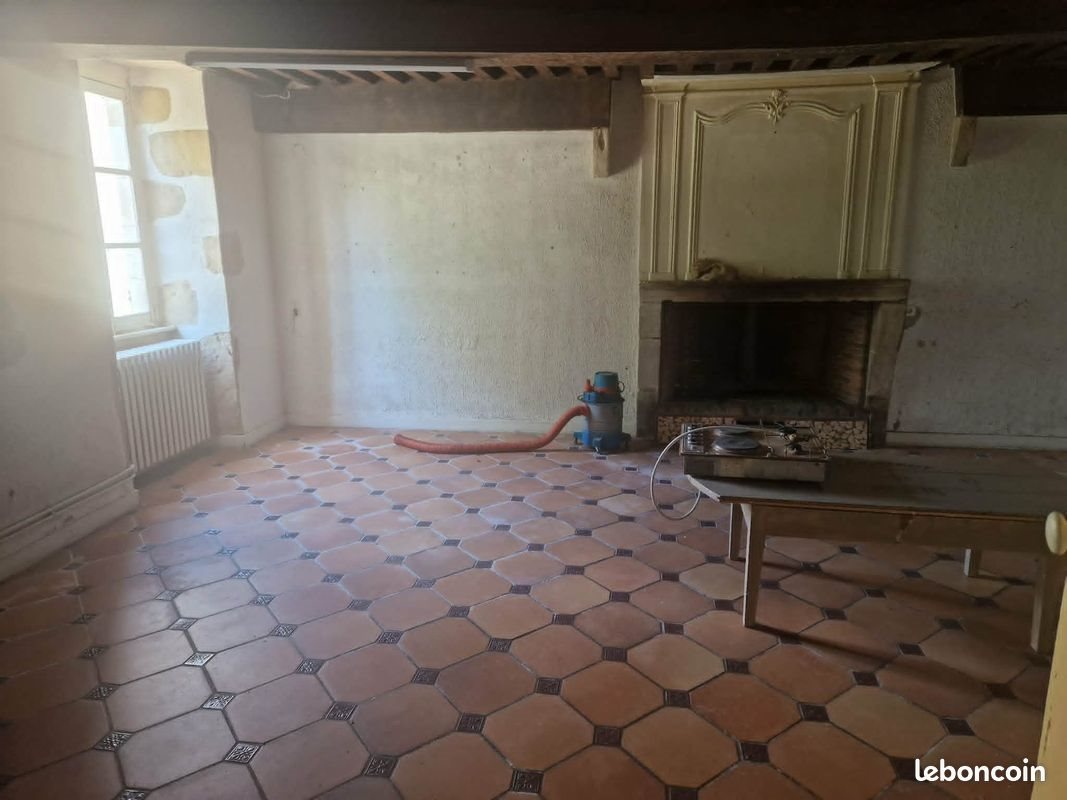 Maison à vendre, 220m², Espinasse-Vozelle