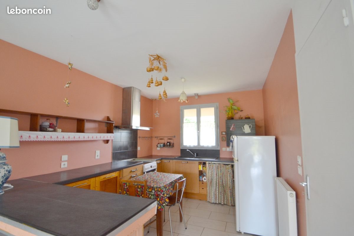 Maison à vendre, 94m², Gannat