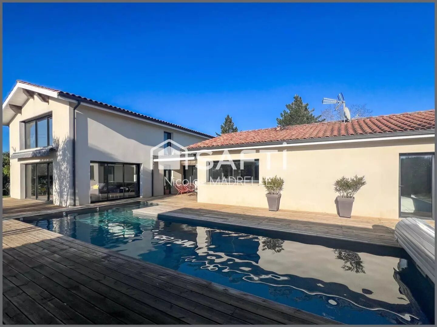 Maison à vendre, 170m², Lignan-de-Bordeaux