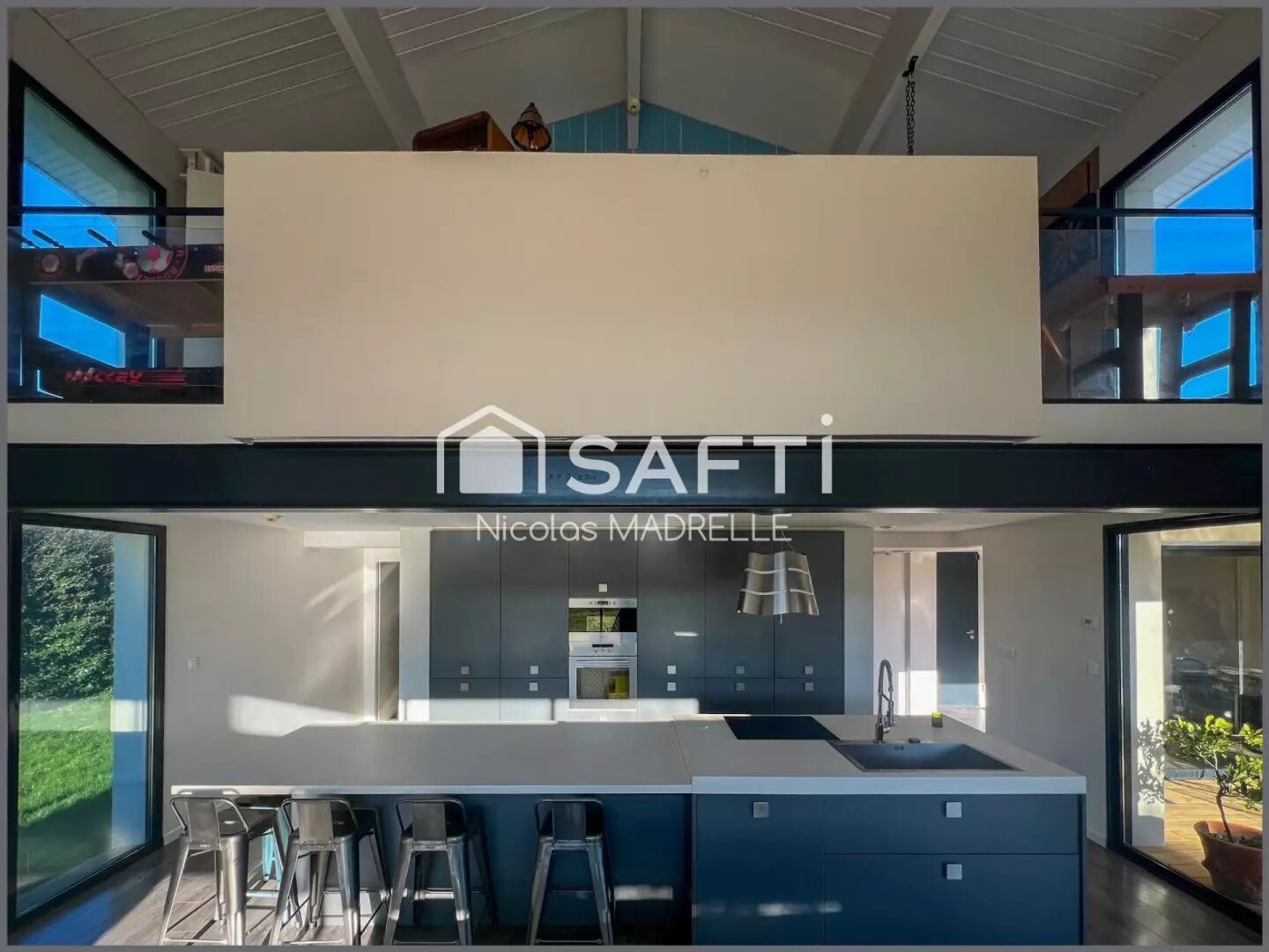 Maison à vendre, 170m², Lignan-de-Bordeaux