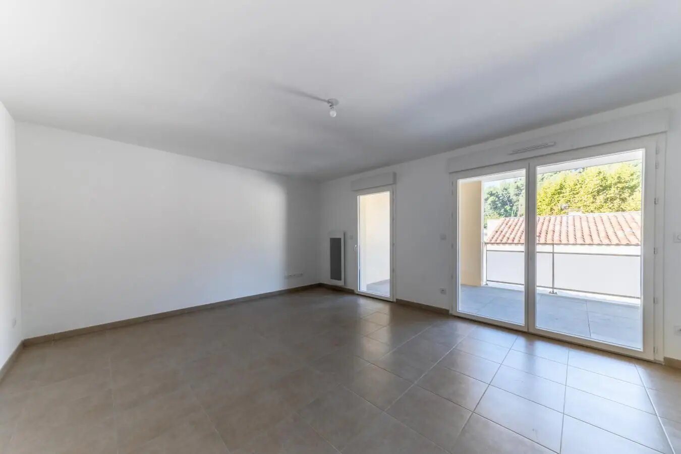 Appartement à louer, 46m², La Destrousse