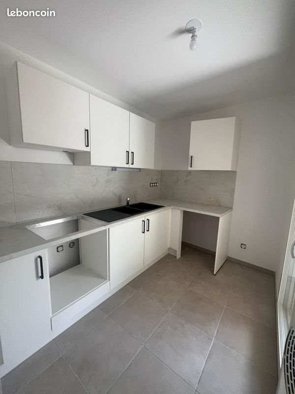 Appartement à louer, 79m², Challes-les-Eaux
