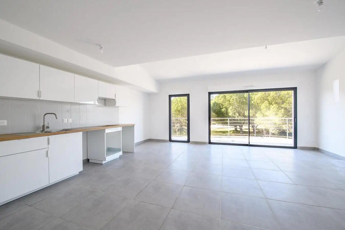 Appartement à louer, 82m², Villeneuve-lès-Avignon