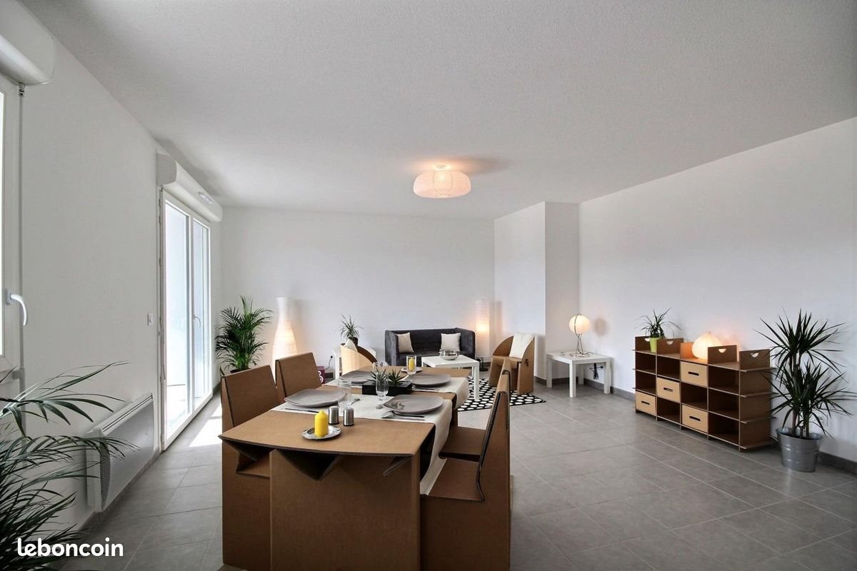 Appartement à louer, 51m², Marseille 8ème