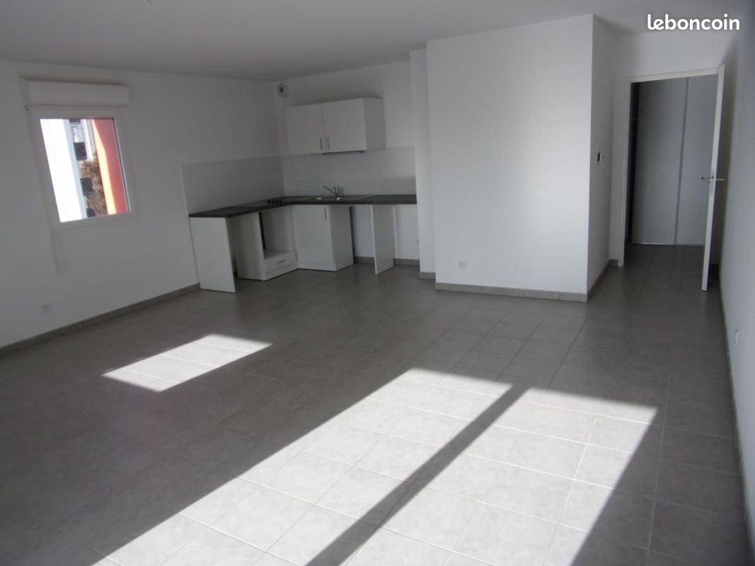 Appartement à louer, 51m², Marseille 8ème