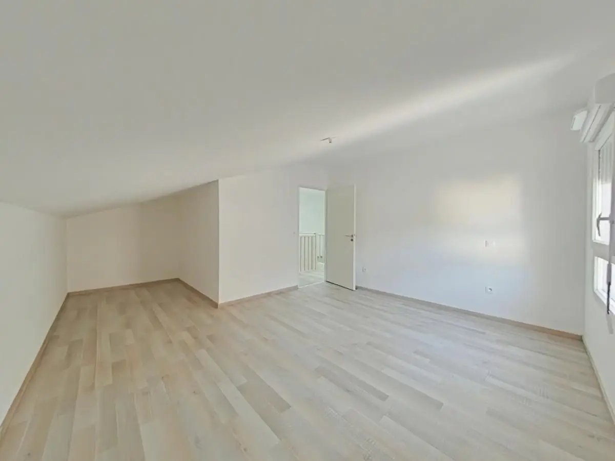 Appartement à louer, 67m², Roques