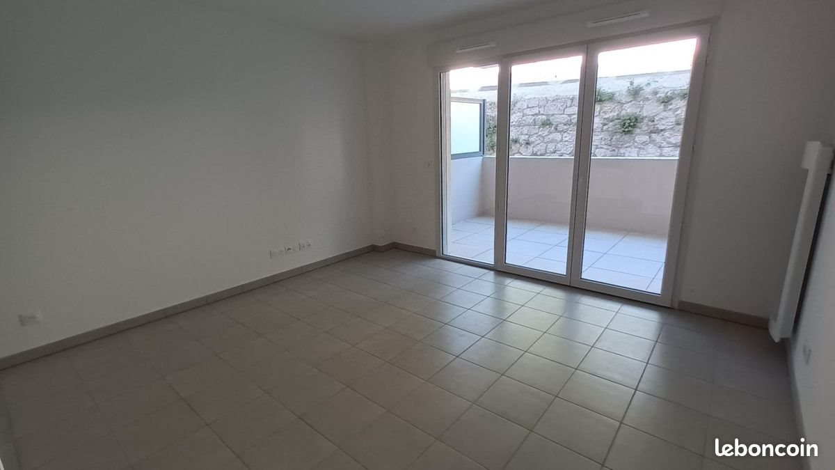 Appartement à louer, 29m², Grasse
