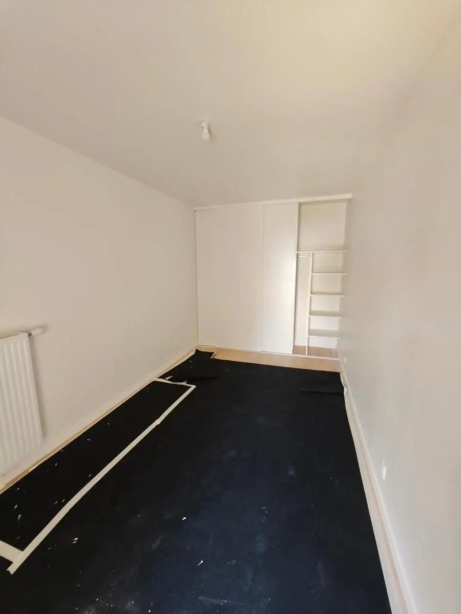 Appartement à louer, 82m², Courbevoie