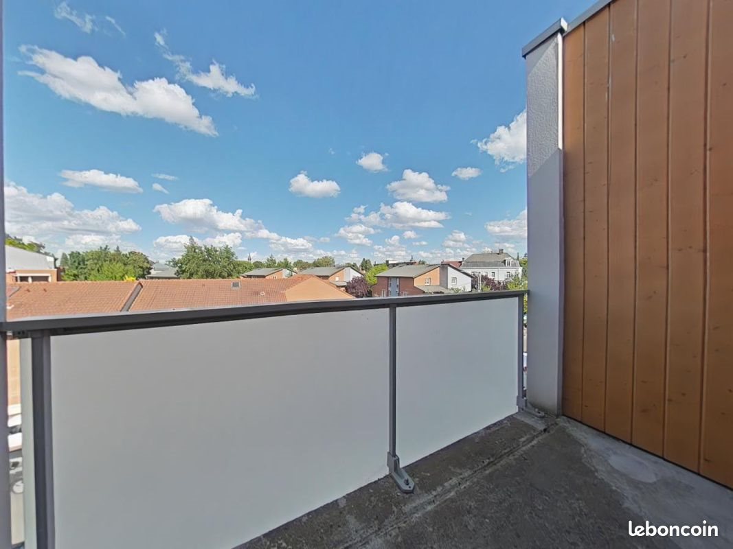 Appartement à louer, 69m², Loos