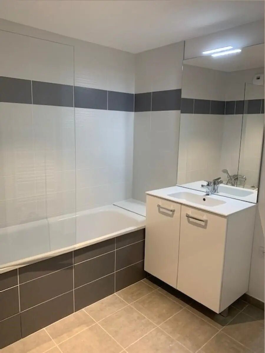 Appartement à louer, 68m², Lyon 7ème