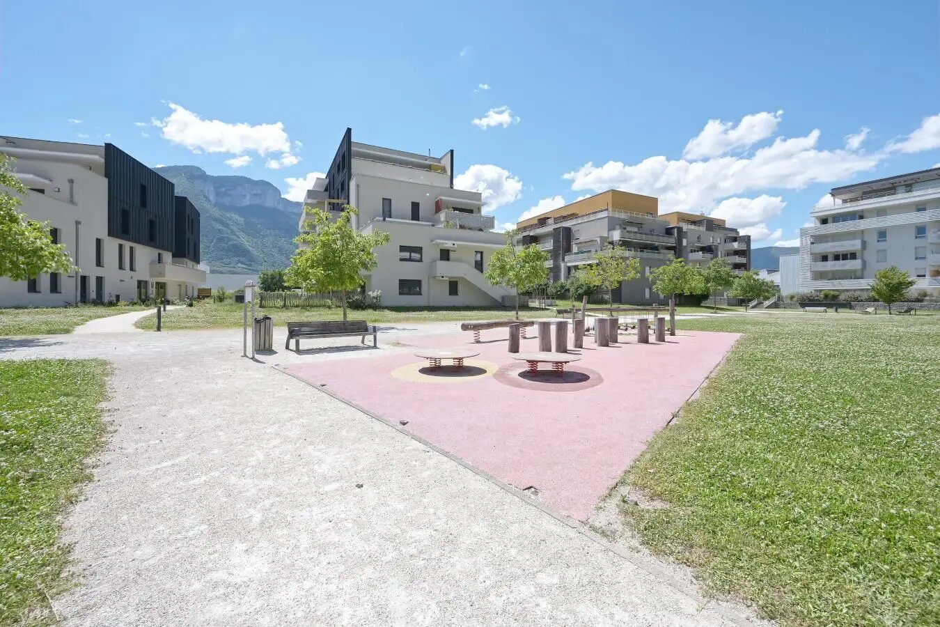 Appartement à louer, 61m², Saint-Egrève