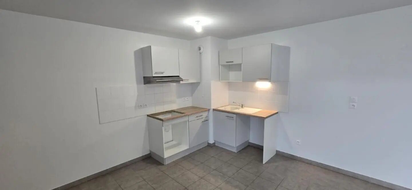 Appartement à louer, 46m², L'Isle-d'Abeau