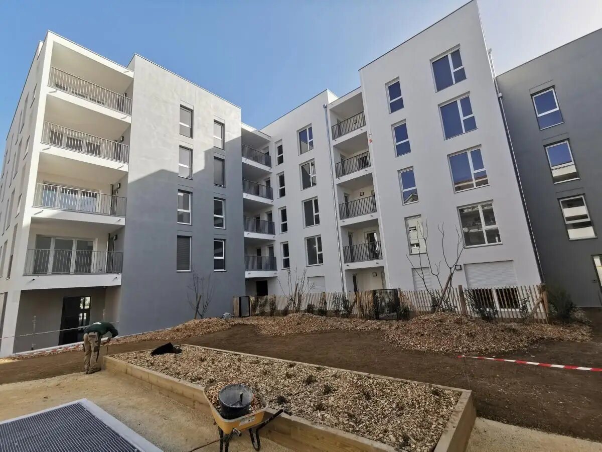 Appartement à louer, 68m², Pierre-Bénite