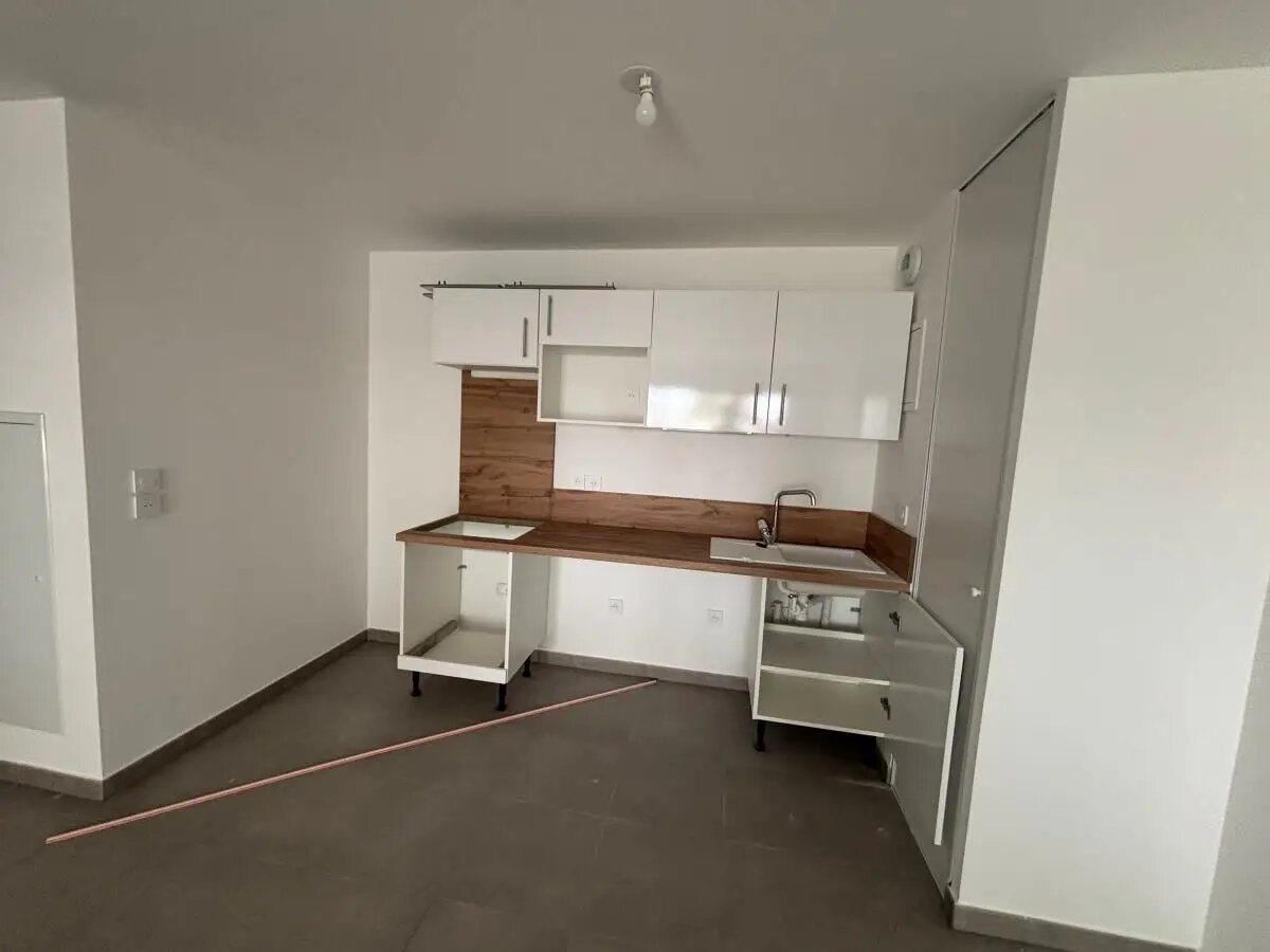 Appartement à louer, 66m², Lespinasse