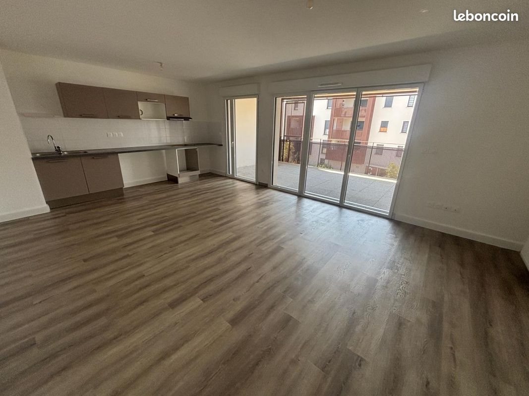 Appartement à louer, 67m², Muret