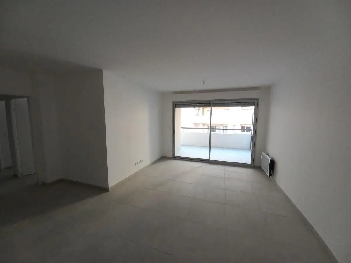 Appartement à louer, 58m², Roquebrune-Cap-Martin