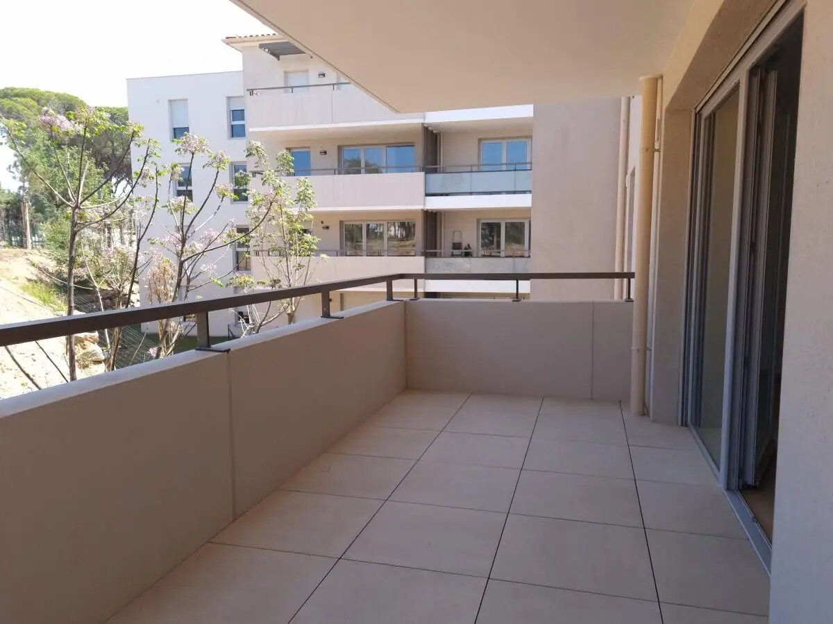 Appartement à louer, 53m², Saint-Raphaël