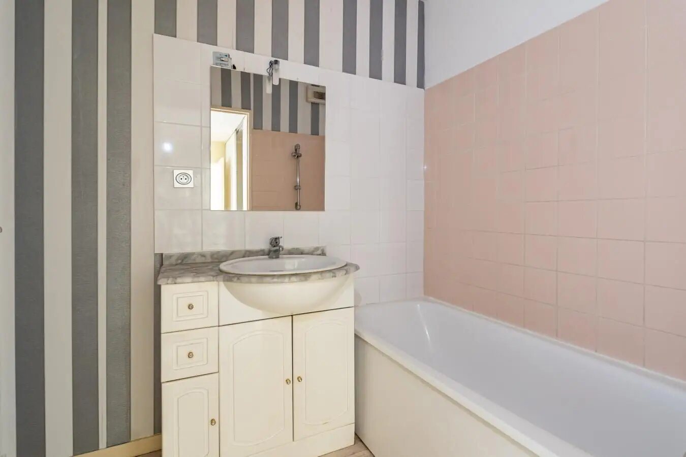 Appartement à louer, 83m², Chevigny-Saint-Sauveur