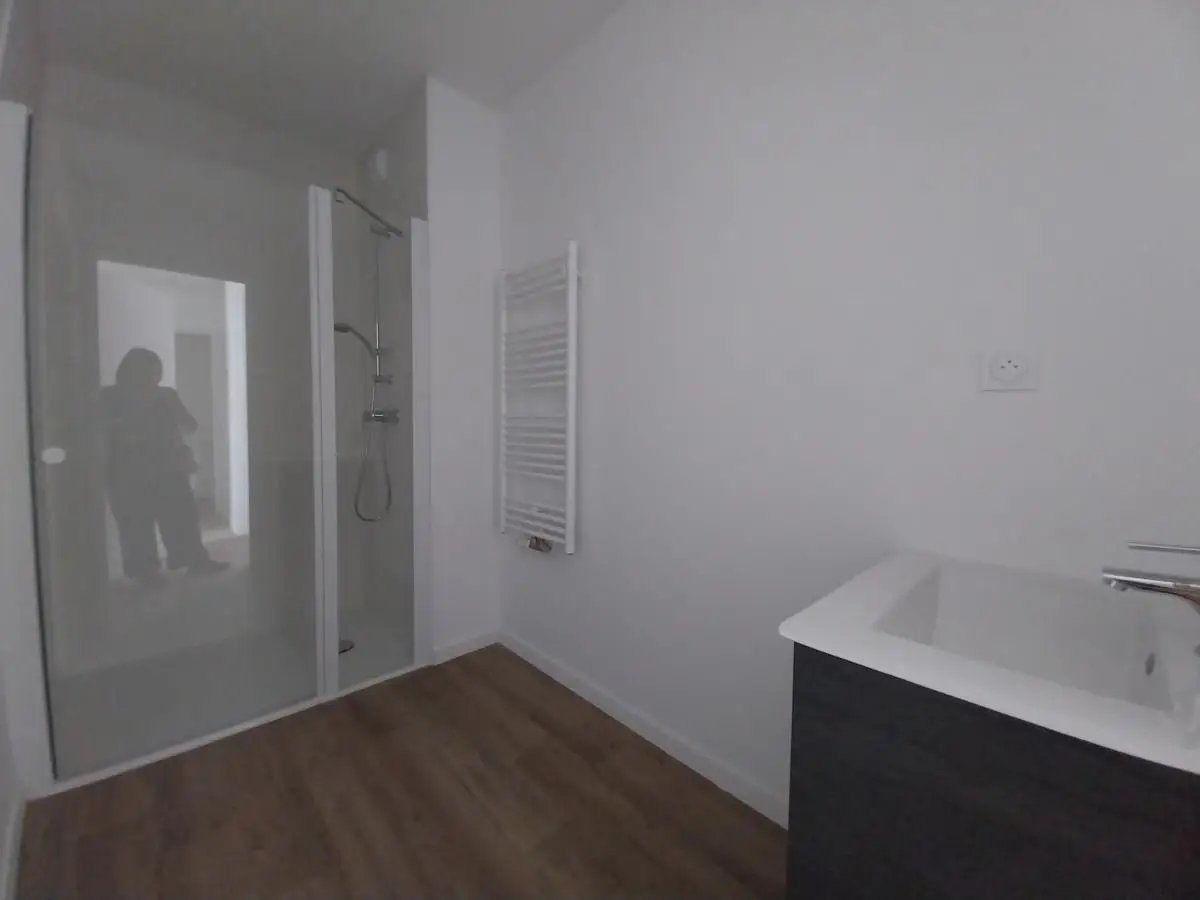 Appartement à louer, 55m², Lormont