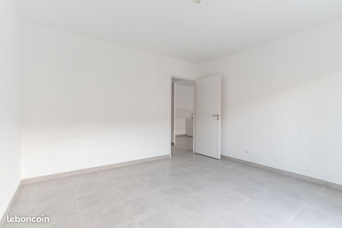 Appartement à louer, 47m², La Fare-les-Oliviers