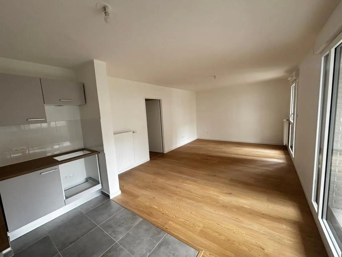 Appartement à louer, 75m², Suresnes