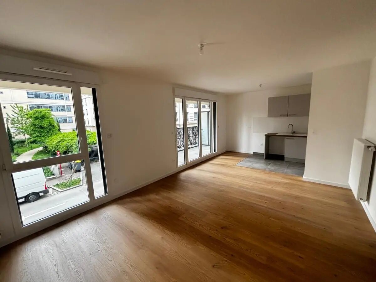 Appartement à louer, 75m², Suresnes
