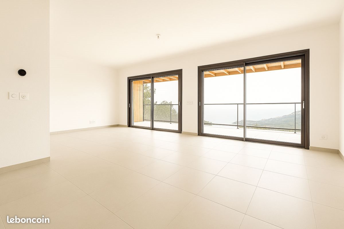 Maison à louer, 98m², Beausoleil