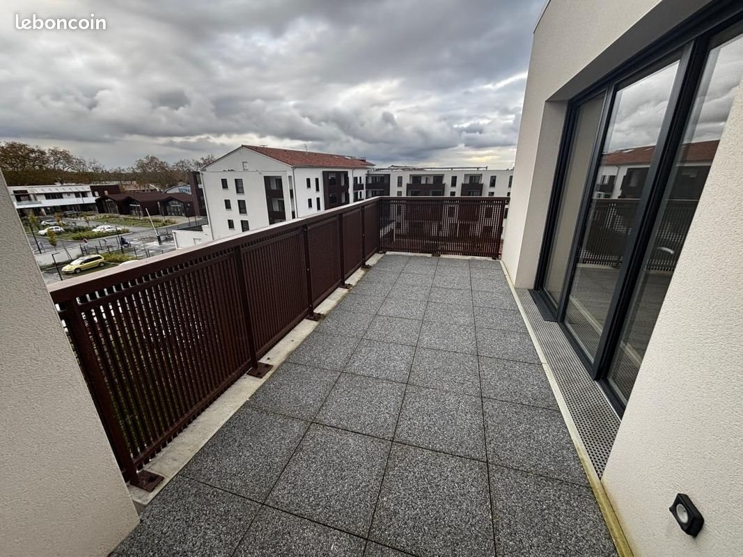 Appartement à louer, 84m², Muret