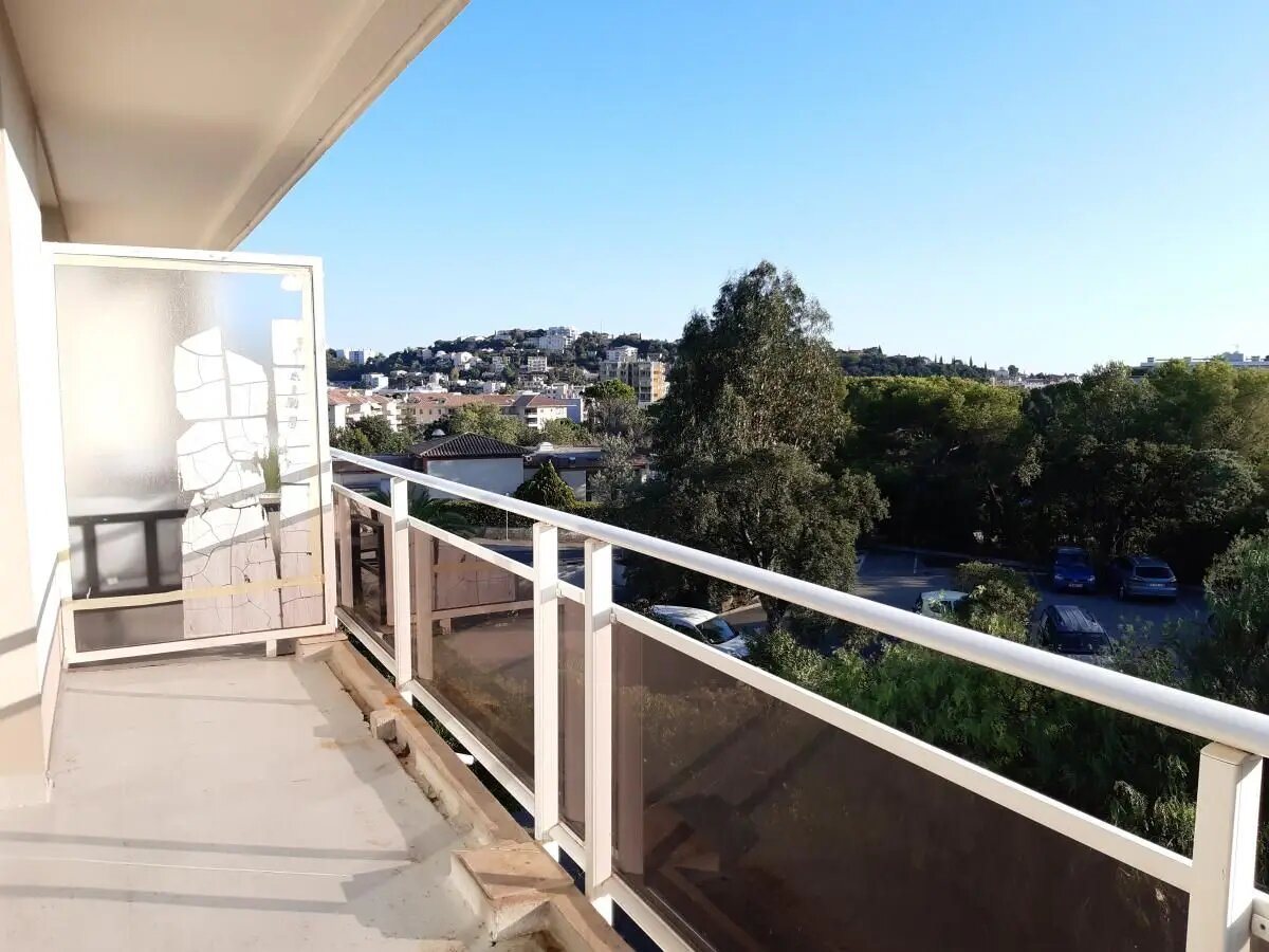 Appartement à louer, 25m², Saint-Raphaël
