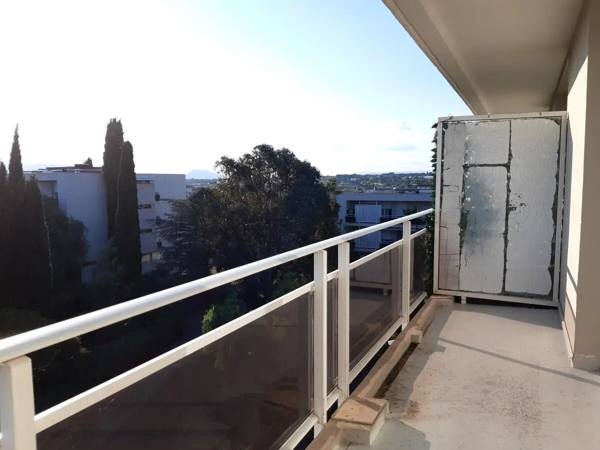 Appartement à louer, 25m², Saint-Raphaël