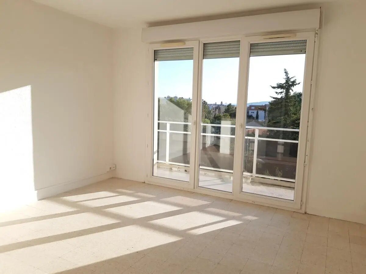 Appartement à louer, 25m², Saint-Raphaël