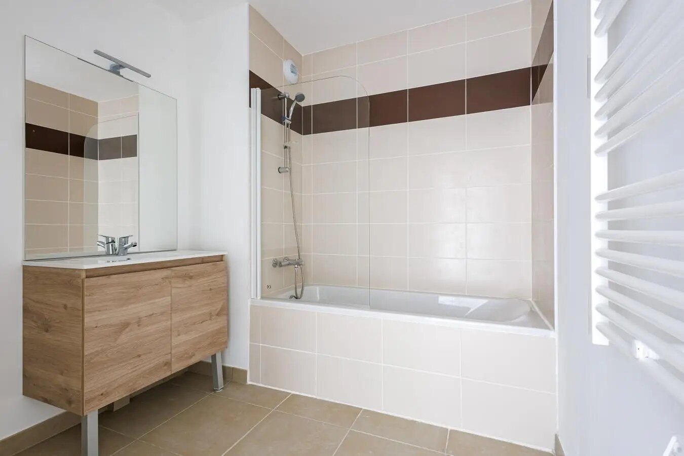 Appartement à louer, 40m², Rochefort-du-Gard