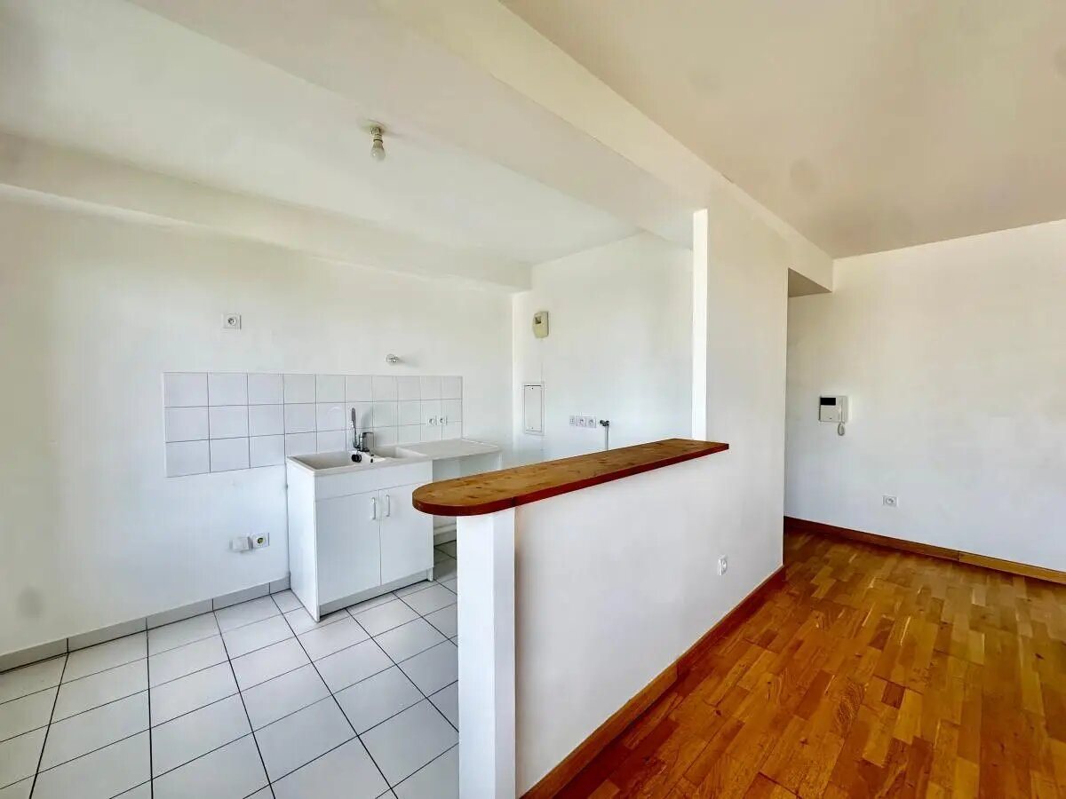 Appartement à louer, 45m², Poissy