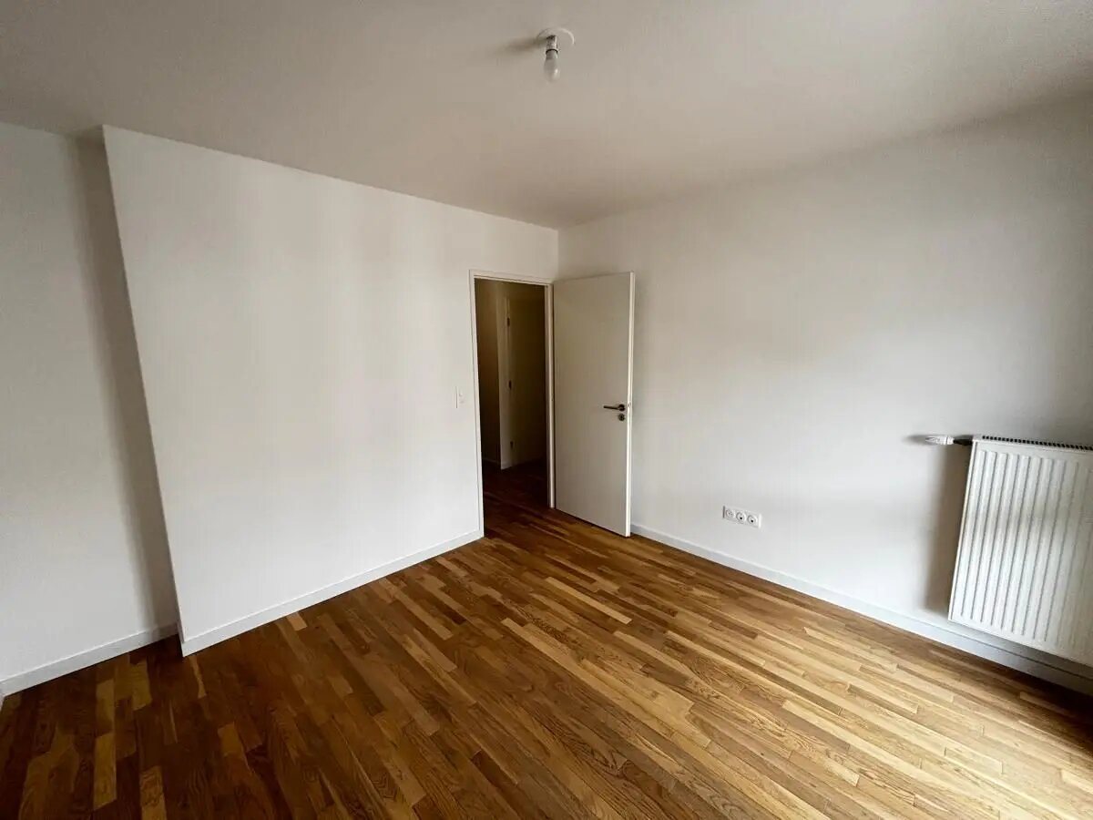 Appartement à louer, 45m², Suresnes